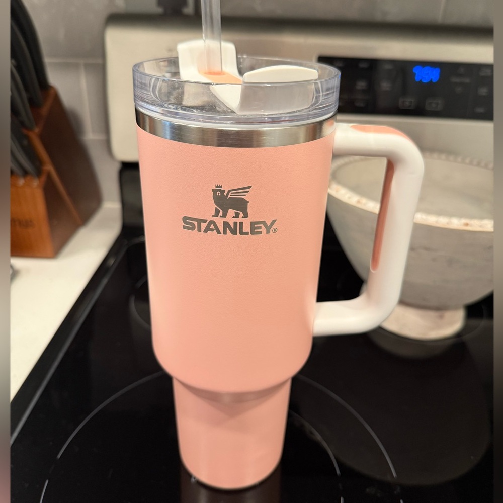40 oz Stanley - Blush Pink